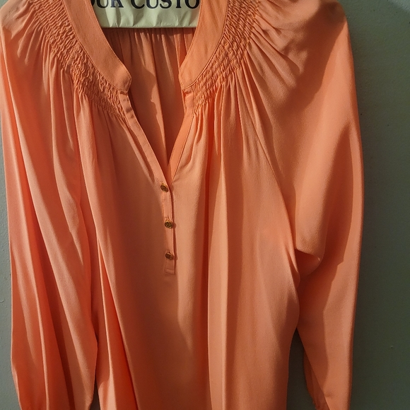 100% silk Lilly Pulitzer blouses - Picture 13 of 15